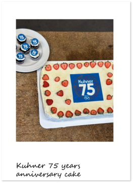 75 Jahre Jubiläum Kuchen und cupcakes