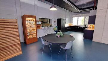 Kuhner lunchroom