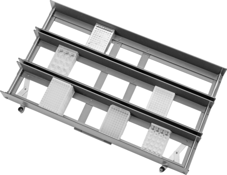 Trays for microtiter plates